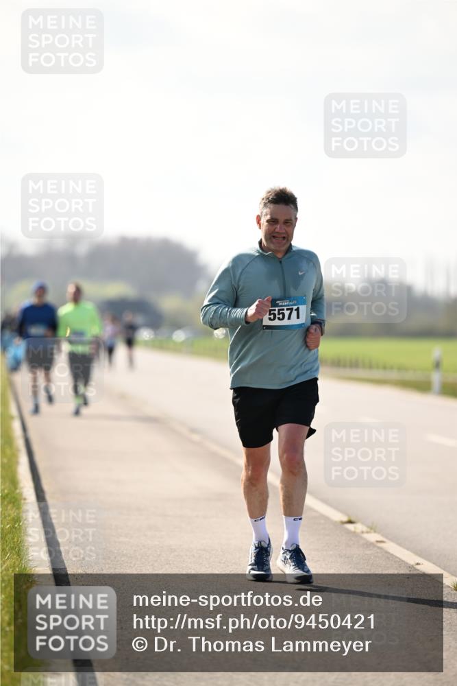 12.04.2026 - 45. Internationalen Wilhelmsburger Insellauf Dr. Thomas Lammeyer http://msf.ph/oto/9450421 12.04.2026 10:43:26 Laufen 5571 meine-sportfotos.de