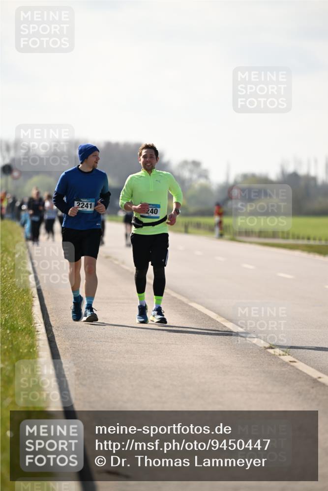 12.04.2026 - 45. Internationalen Wilhelmsburger Insellauf Dr. Thomas Lammeyer http://msf.ph/oto/9450447 12.04.2026 10:43:35 Laufen 2241, 240 meine-sportfotos.de