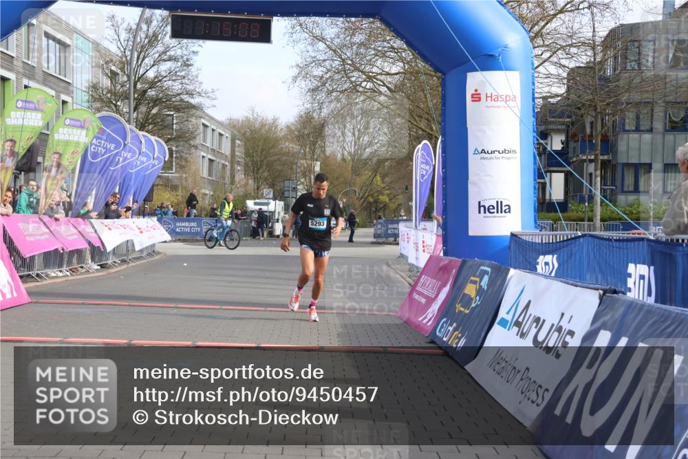 12.04.2026 - 45. Internationalen Wilhelmsburger Insellauf Strokosch-Dieckow http://msf.ph/oto/9450457 12.04.2026 10:05:06 Ziel 5293 meine-sportfotos.de