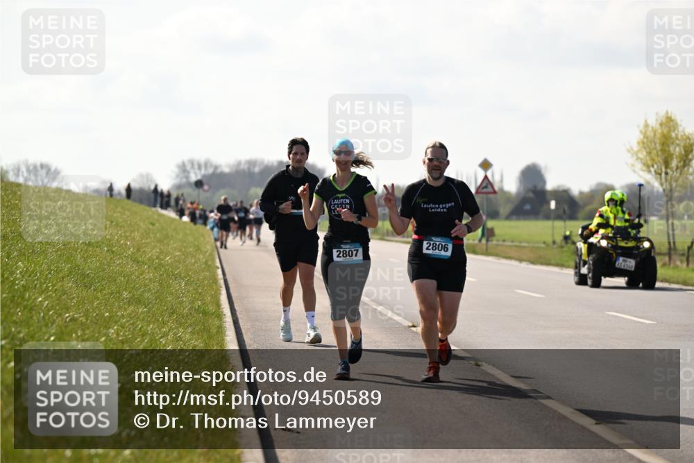 12.04.2026 - 45. Internationalen Wilhelmsburger Insellauf Dr. Thomas Lammeyer http://msf.ph/oto/9450589 12.04.2026 10:44:25 Laufen 2807, 2806, 348 meine-sportfotos.de