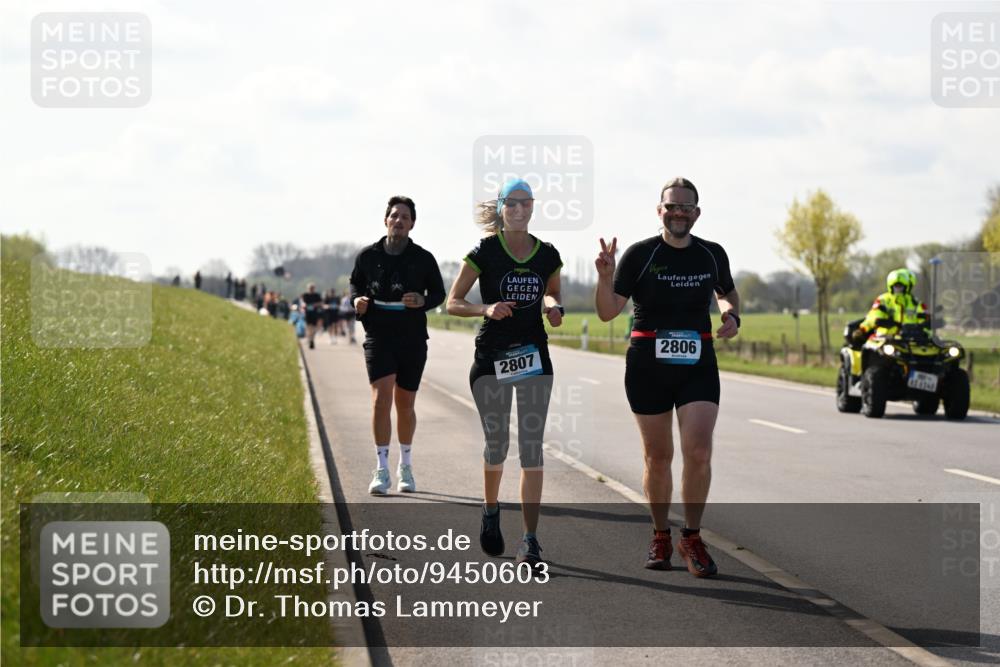 12.04.2026 - 45. Internationalen Wilhelmsburger Insellauf Dr. Thomas Lammeyer http://msf.ph/oto/9450603 12.04.2026 10:44:27 Laufen 2807, 2806 meine-sportfotos.de