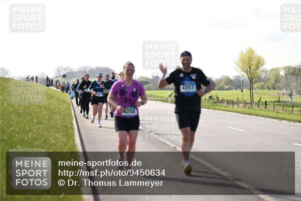 12.04.2026 - 45. Internationalen Wilhelmsburger Insellauf Dr. Thomas Lammeyer http://msf.ph/oto/9450634 12.04.2026 10:44:54 Laufen 1467, 4258, 4257 meine-sportfotos.de