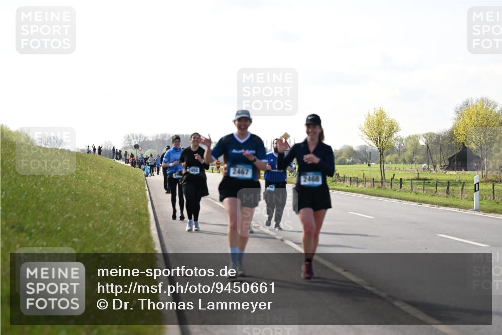 12.04.2026 - 45. Internationalen Wilhelmsburger Insellauf Dr. Thomas Lammeyer http://msf.ph/oto/9450661 12.04.2026 10:45:00 Laufen 2492, 2467, 2468 meine-sportfotos.de