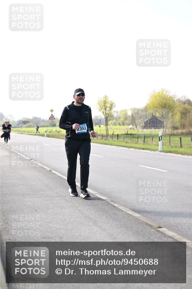 12.04.2026 - 45. Internationalen Wilhelmsburger Insellauf Dr. Thomas Lammeyer http://msf.ph/oto/9450688 12.04.2026 10:45:14 Laufen 2353 meine-sportfotos.de