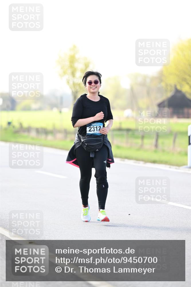 12.04.2026 - 45. Internationalen Wilhelmsburger Insellauf Dr. Thomas Lammeyer http://msf.ph/oto/9450700 12.04.2026 10:45:26 Laufen 2312 meine-sportfotos.de