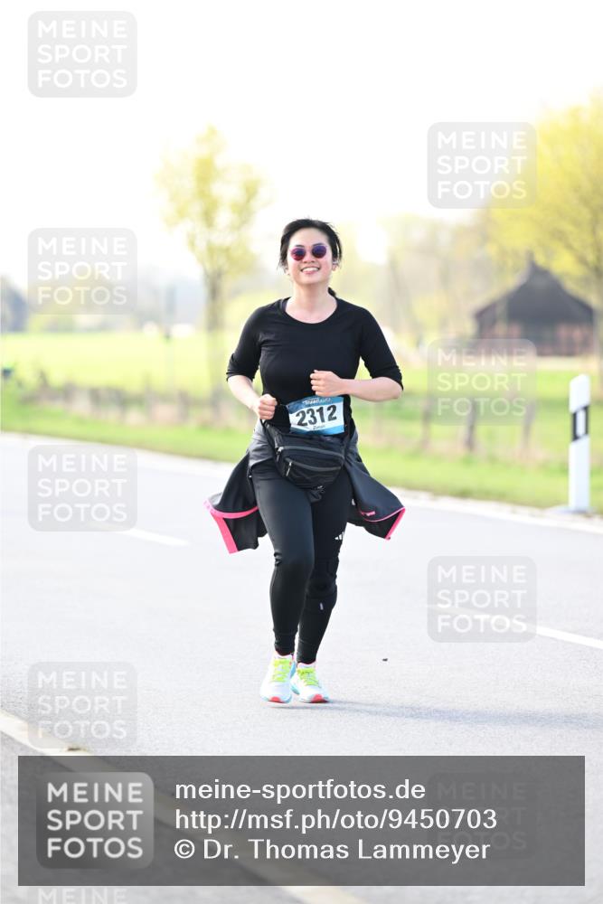 12.04.2026 - 45. Internationalen Wilhelmsburger Insellauf Dr. Thomas Lammeyer http://msf.ph/oto/9450703 12.04.2026 10:45:26 Laufen 2312 meine-sportfotos.de
