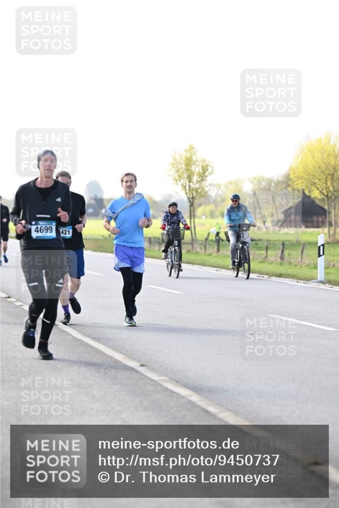 12.04.2026 - 45. Internationalen Wilhelmsburger Insellauf Dr. Thomas Lammeyer http://msf.ph/oto/9450737 12.04.2026 10:45:33 Laufen 4699, 421 meine-sportfotos.de