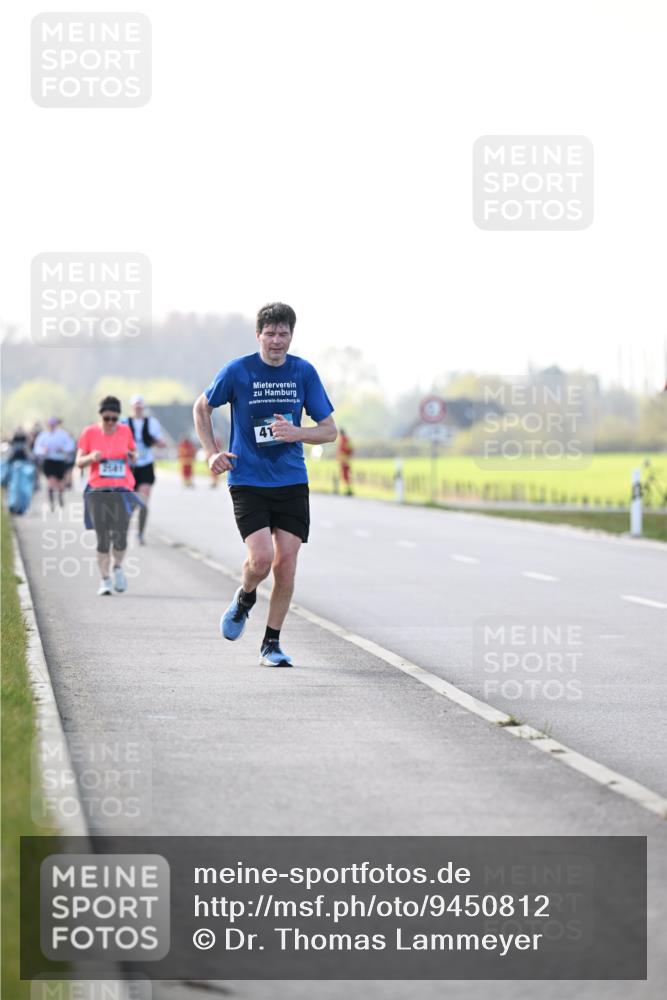 12.04.2026 - 45. Internationalen Wilhelmsburger Insellauf Dr. Thomas Lammeyer http://msf.ph/oto/9450812 12.04.2026 10:46:28 Laufen 41 meine-sportfotos.de