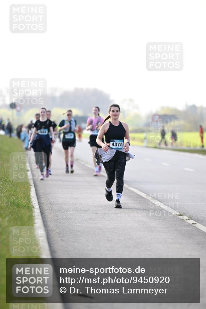 12.04.2026 - 45. Internationalen Wilhelmsburger Insellauf Dr. Thomas Lammeyer http://msf.ph/oto/9450920 12.04.2026 10:47:12 Laufen 4374 meine-sportfotos.de