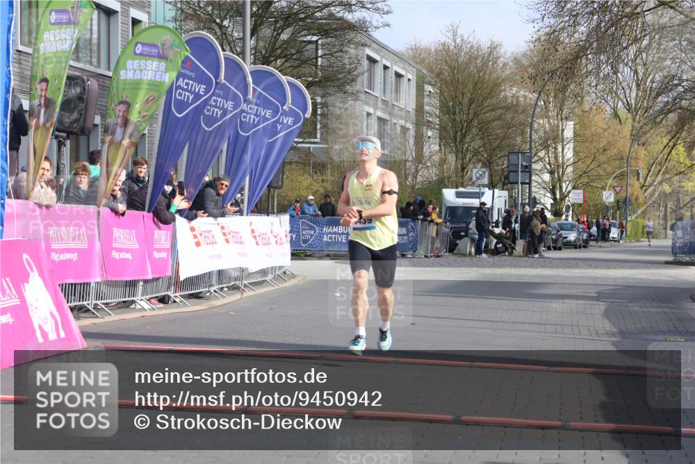 12.04.2026 - 45. Internationalen Wilhelmsburger Insellauf Strokosch-Dieckow http://msf.ph/oto/9450942 12.04.2026 10:07:31 Ziel 5439 meine-sportfotos.de