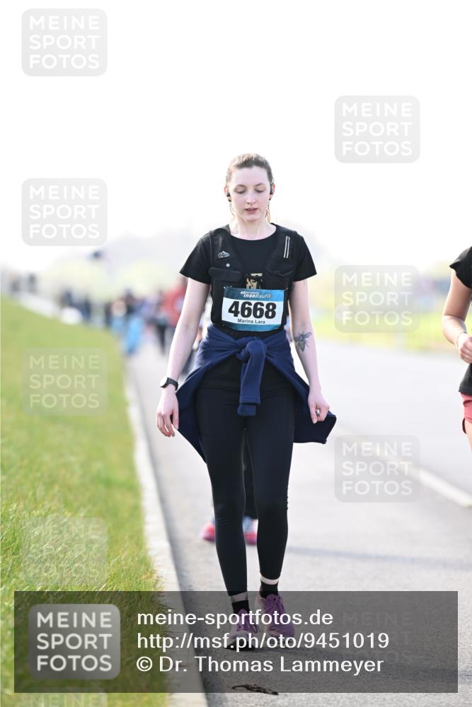 12.04.2026 - 45. Internationalen Wilhelmsburger Insellauf Dr. Thomas Lammeyer http://msf.ph/oto/9451019 12.04.2026 10:47:26 Laufen 4668 meine-sportfotos.de