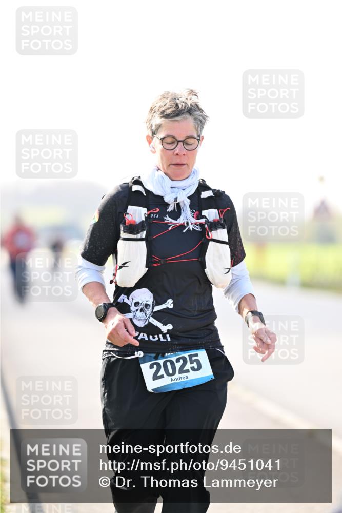 12.04.2026 - 45. Internationalen Wilhelmsburger Insellauf Dr. Thomas Lammeyer http://msf.ph/oto/9451041 12.04.2026 10:47:31 Laufen 2025 meine-sportfotos.de