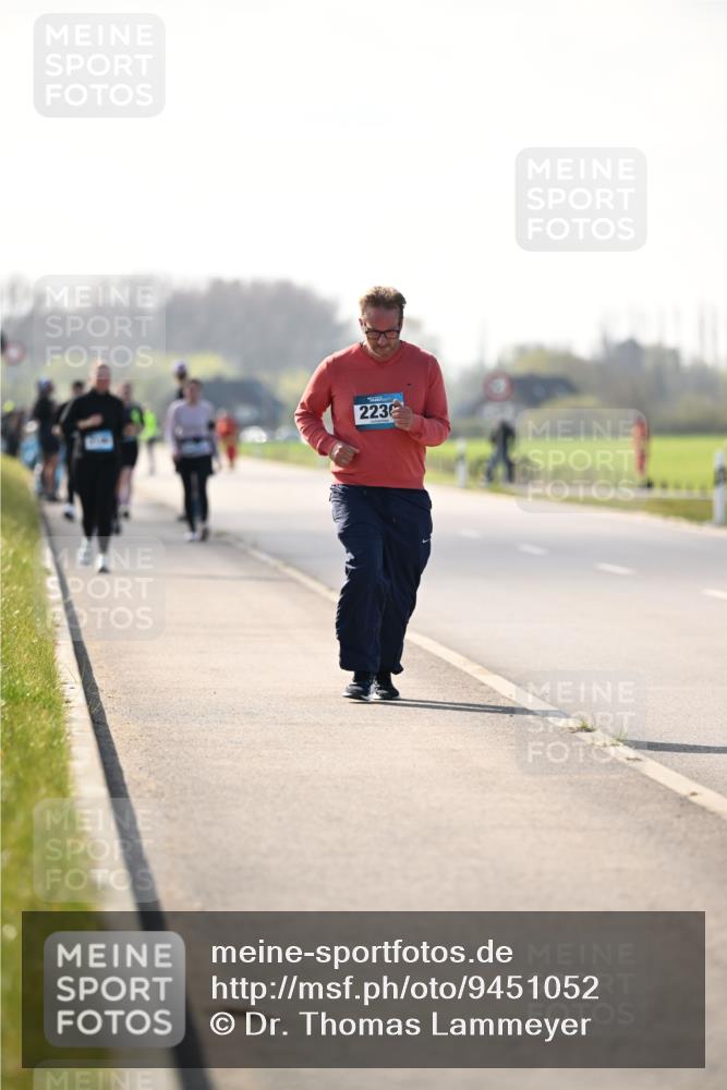 12.04.2026 - 45. Internationalen Wilhelmsburger Insellauf Dr. Thomas Lammeyer http://msf.ph/oto/9451052 12.04.2026 10:47:44 Laufen 223 meine-sportfotos.de