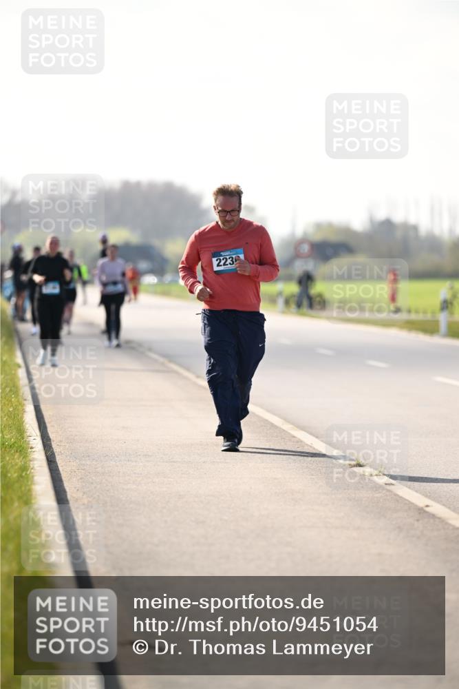12.04.2026 - 45. Internationalen Wilhelmsburger Insellauf Dr. Thomas Lammeyer http://msf.ph/oto/9451054 12.04.2026 10:47:45 Laufen 223 meine-sportfotos.de