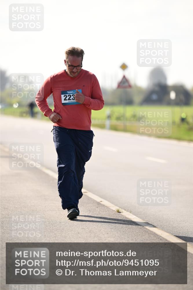 12.04.2026 - 45. Internationalen Wilhelmsburger Insellauf Dr. Thomas Lammeyer http://msf.ph/oto/9451095 12.04.2026 10:47:49 Laufen 4, 223 meine-sportfotos.de