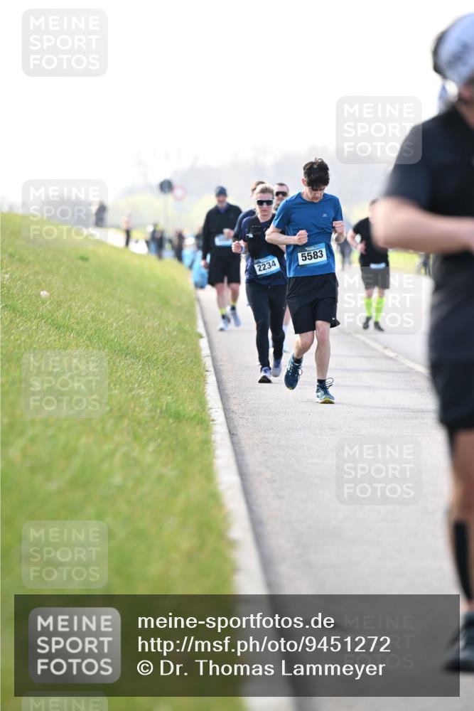 12.04.2026 - 45. Internationalen Wilhelmsburger Insellauf Dr. Thomas Lammeyer http://msf.ph/oto/9451272 12.04.2026 10:48:59 Laufen 2234, 5583 meine-sportfotos.de