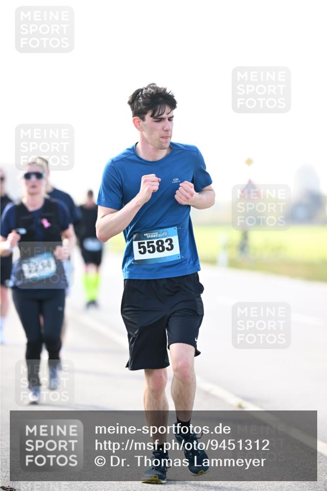 12.04.2026 - 45. Internationalen Wilhelmsburger Insellauf Dr. Thomas Lammeyer http://msf.ph/oto/9451312 12.04.2026 10:49:05 Laufen 5583 meine-sportfotos.de