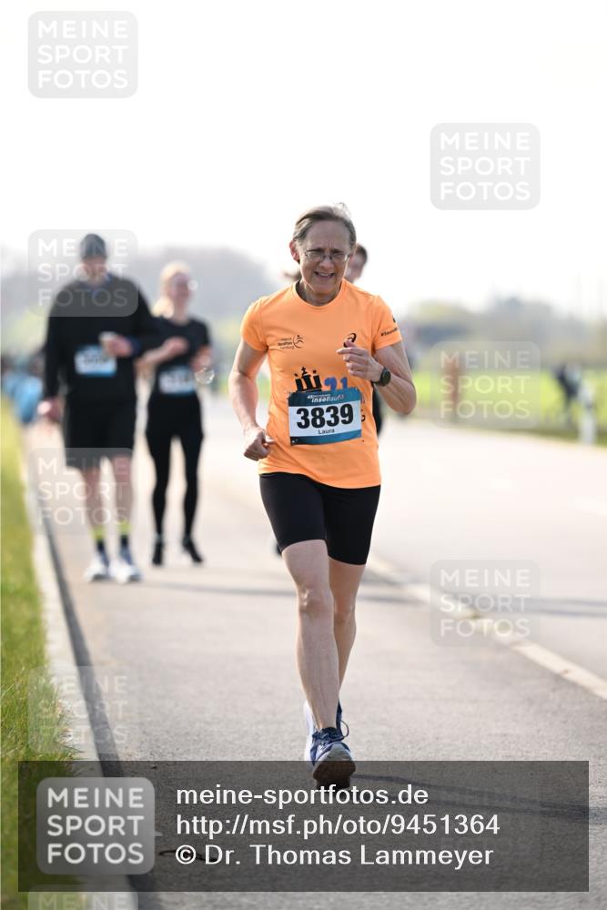 12.04.2026 - 45. Internationalen Wilhelmsburger Insellauf Dr. Thomas Lammeyer http://msf.ph/oto/9451364 12.04.2026 10:49:18 Laufen 3839 meine-sportfotos.de