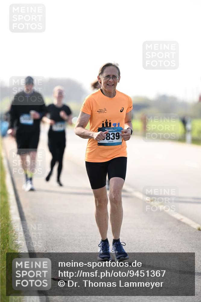 12.04.2026 - 45. Internationalen Wilhelmsburger Insellauf Dr. Thomas Lammeyer http://msf.ph/oto/9451367 12.04.2026 10:49:18 Laufen 45, 839 meine-sportfotos.de