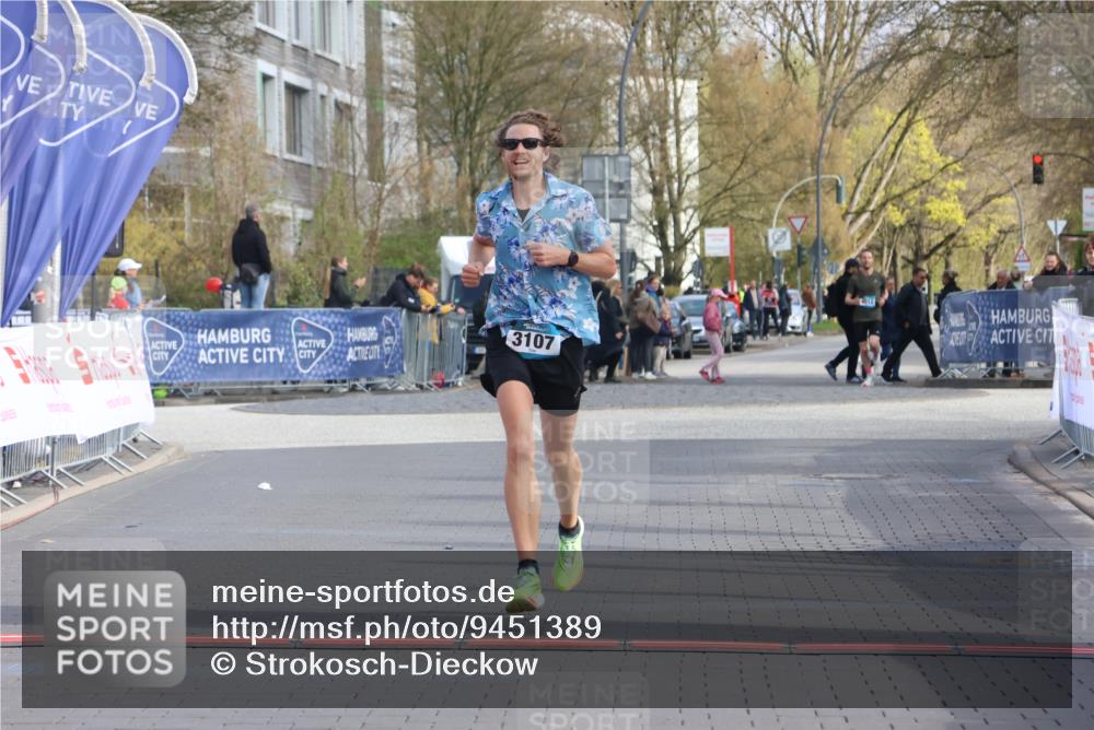 12.04.2026 - 45. Internationalen Wilhelmsburger Insellauf Strokosch-Dieckow http://msf.ph/oto/9451389 12.04.2026 10:11:14 Ziel 3107 meine-sportfotos.de