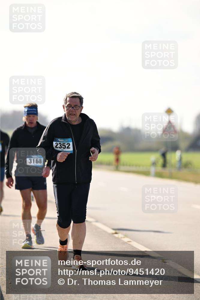 12.04.2026 - 45. Internationalen Wilhelmsburger Insellauf Dr. Thomas Lammeyer http://msf.ph/oto/9451420 12.04.2026 10:49:45 Laufen 3168, 2352 meine-sportfotos.de