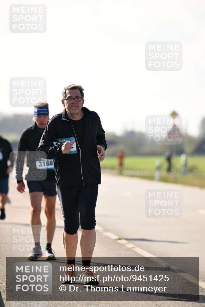 12.04.2026 - 45. Internationalen Wilhelmsburger Insellauf Dr. Thomas Lammeyer http://msf.ph/oto/9451425 12.04.2026 10:49:45 Laufen 3168 meine-sportfotos.de