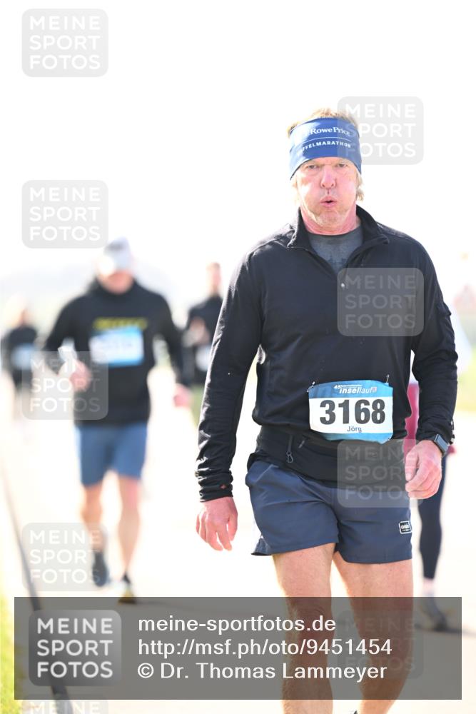 12.04.2026 - 45. Internationalen Wilhelmsburger Insellauf Dr. Thomas Lammeyer http://msf.ph/oto/9451454 12.04.2026 10:49:50 Laufen 3168 meine-sportfotos.de