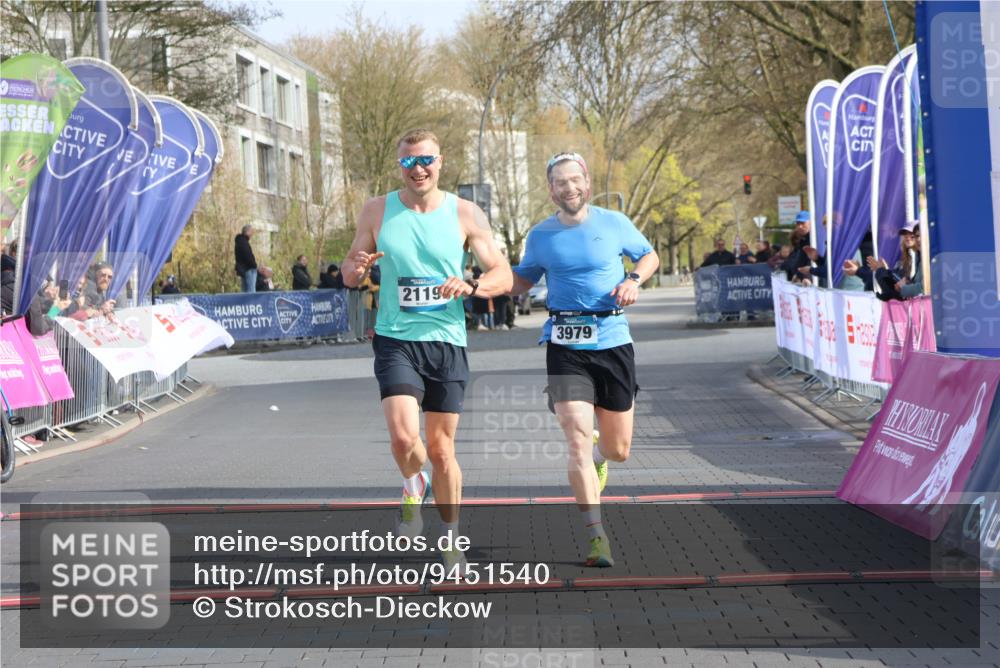 12.04.2026 - 45. Internationalen Wilhelmsburger Insellauf Strokosch-Dieckow http://msf.ph/oto/9451540 12.04.2026 10:14:12 Ziel 2119, 3979 meine-sportfotos.de