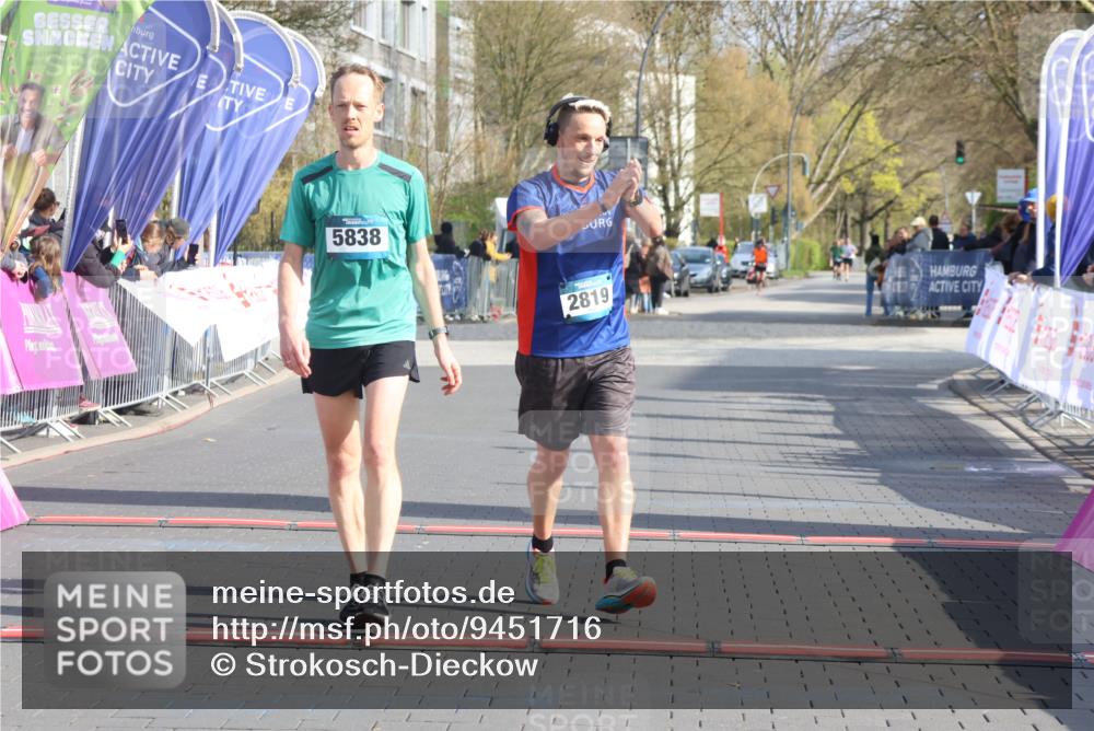 12.04.2026 - 45. Internationalen Wilhelmsburger Insellauf Strokosch-Dieckow http://msf.ph/oto/9451716 12.04.2026 10:17:42 Ziel 5838, 2819 meine-sportfotos.de