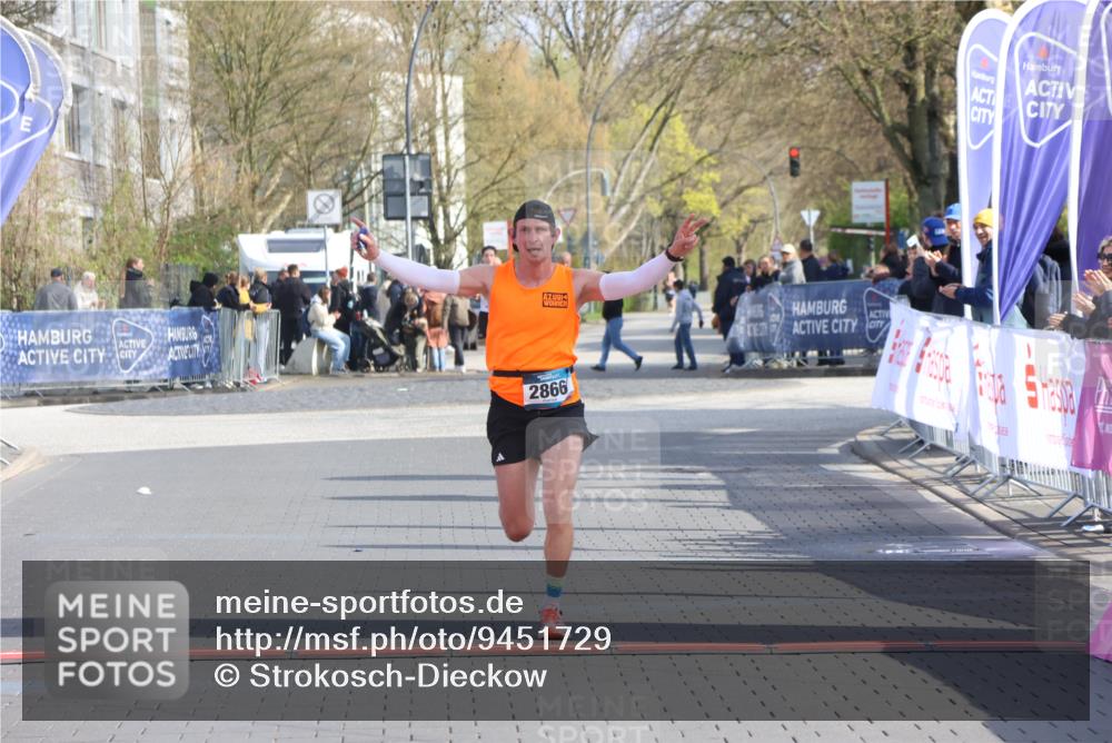 12.04.2026 - 45. Internationalen Wilhelmsburger Insellauf Strokosch-Dieckow http://msf.ph/oto/9451729 12.04.2026 10:18:03 Ziel 2866 meine-sportfotos.de