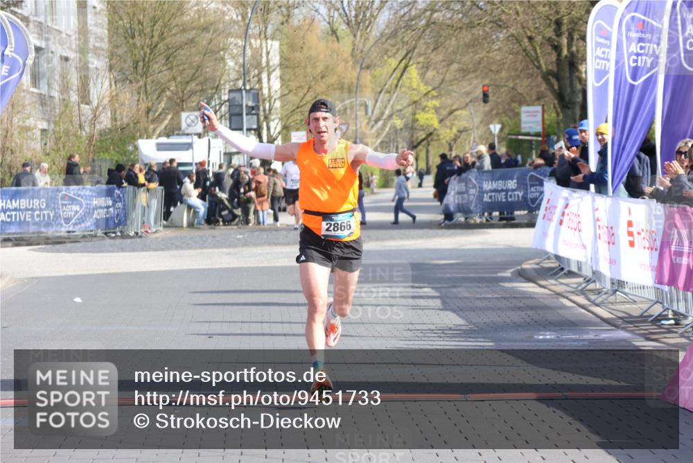 12.04.2026 - 45. Internationalen Wilhelmsburger Insellauf Strokosch-Dieckow http://msf.ph/oto/9451733 12.04.2026 10:18:03 Ziel 2866 meine-sportfotos.de