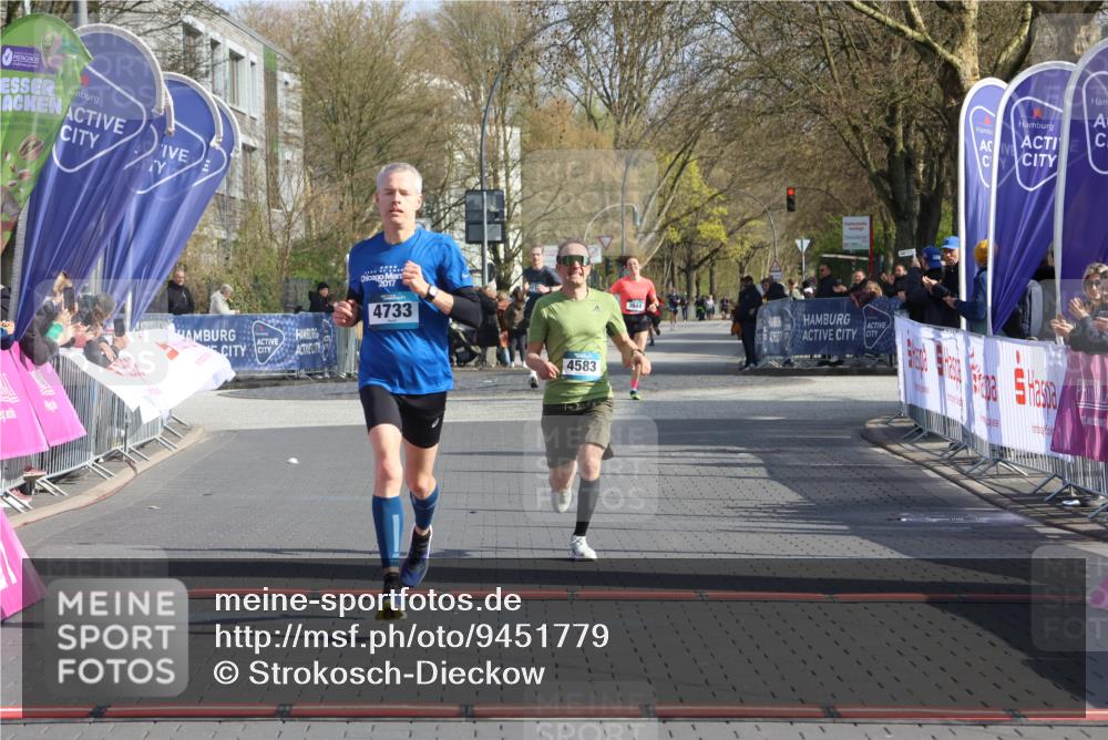 12.04.2026 - 45. Internationalen Wilhelmsburger Insellauf Strokosch-Dieckow http://msf.ph/oto/9451779 12.04.2026 10:19:03 Ziel 4733, 4583 meine-sportfotos.de