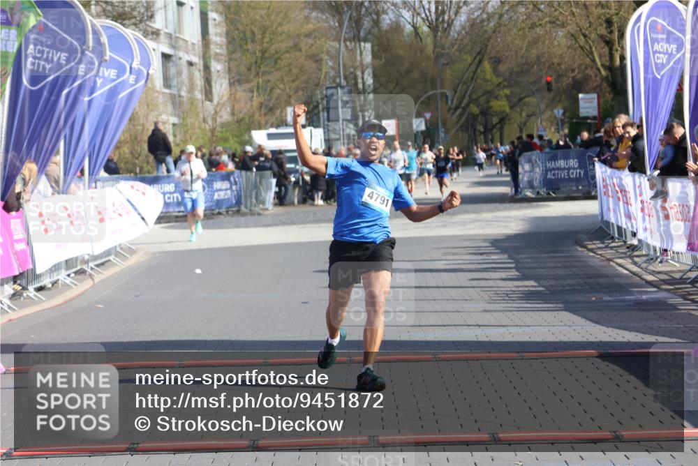 12.04.2026 - 45. Internationalen Wilhelmsburger Insellauf Strokosch-Dieckow http://msf.ph/oto/9451872 12.04.2026 10:32:17 Ziel 4791 meine-sportfotos.de