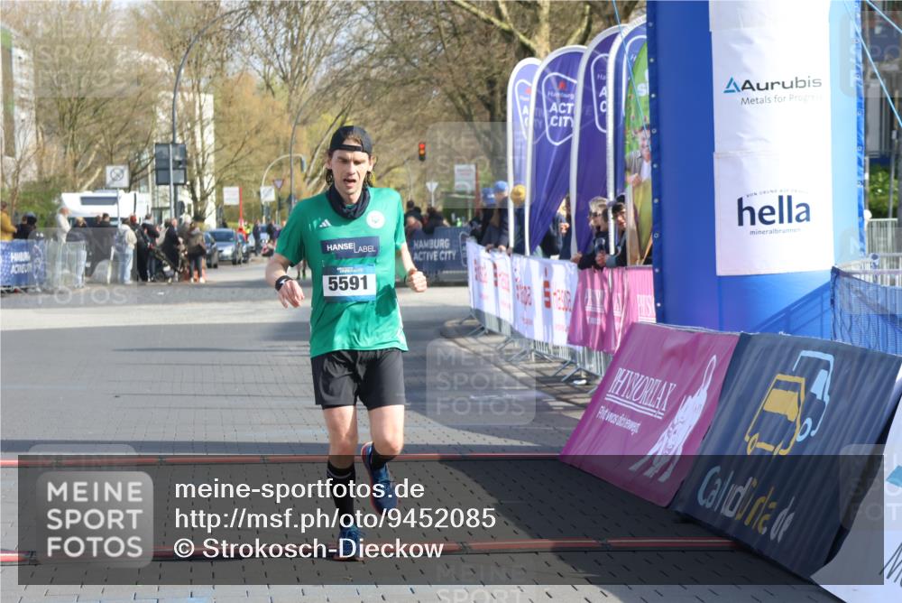 12.04.2026 - 45. Internationalen Wilhelmsburger Insellauf Strokosch-Dieckow http://msf.ph/oto/9452085 12.04.2026 10:21:26 Ziel 5591 meine-sportfotos.de