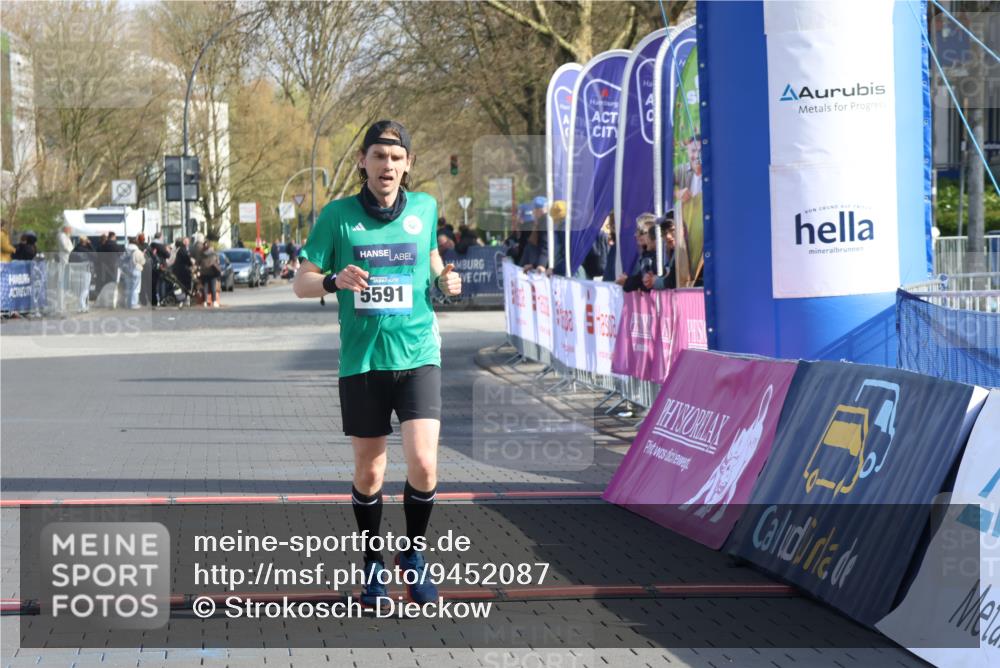 12.04.2026 - 45. Internationalen Wilhelmsburger Insellauf Strokosch-Dieckow http://msf.ph/oto/9452087 12.04.2026 10:21:26 Ziel 5591 meine-sportfotos.de