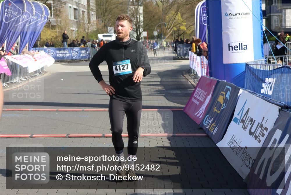 12.04.2026 - 45. Internationalen Wilhelmsburger Insellauf Strokosch-Dieckow http://msf.ph/oto/9452482 12.04.2026 10:35:46 Ziel 4127, 5523 meine-sportfotos.de