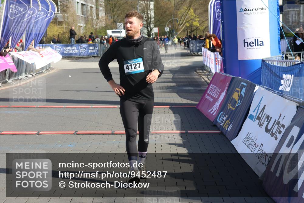 12.04.2026 - 45. Internationalen Wilhelmsburger Insellauf Strokosch-Dieckow http://msf.ph/oto/9452487 12.04.2026 10:35:46 Ziel 4127, 5523 meine-sportfotos.de