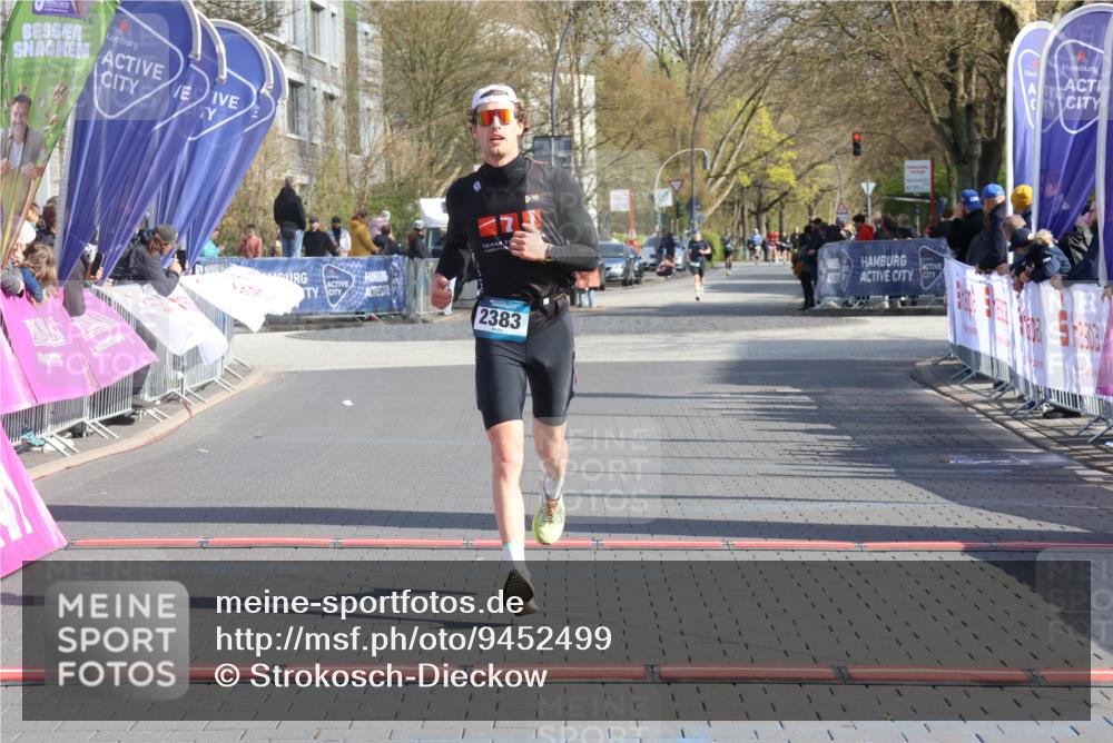 12.04.2026 - 45. Internationalen Wilhelmsburger Insellauf Strokosch-Dieckow http://msf.ph/oto/9452499 12.04.2026 10:23:23 Ziel 2383 meine-sportfotos.de