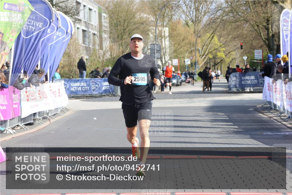 12.04.2026 - 45. Internationalen Wilhelmsburger Insellauf Strokosch-Dieckow http://msf.ph/oto/9452741 12.04.2026 10:24:52 Ziel 2595 meine-sportfotos.de