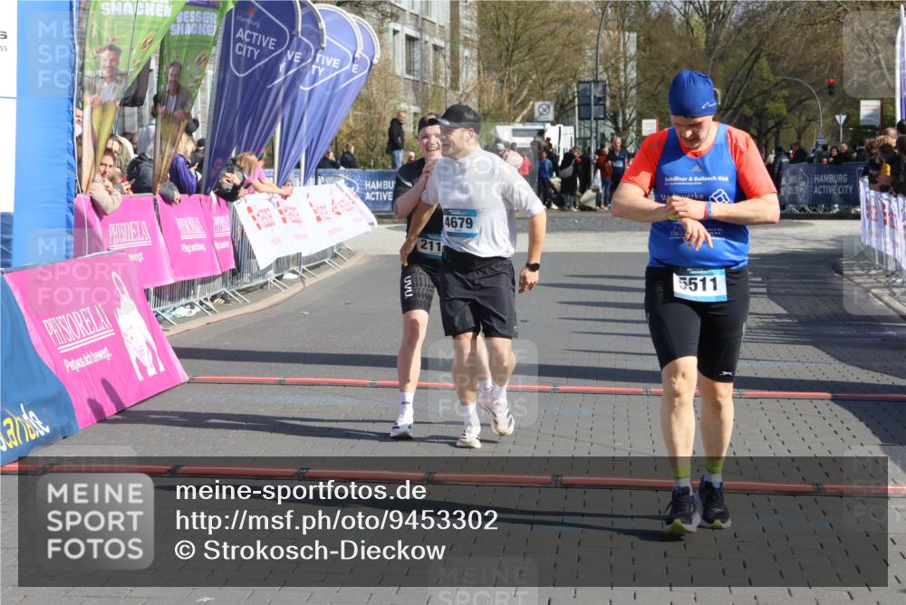 12.04.2026 - 45. Internationalen Wilhelmsburger Insellauf Strokosch-Dieckow http://msf.ph/oto/9453302 12.04.2026 10:39:16 Ziel 5511, 4679, 2115 meine-sportfotos.de