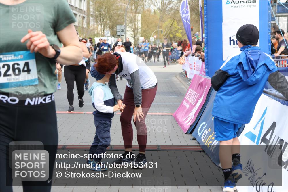 12.04.2026 - 45. Internationalen Wilhelmsburger Insellauf Strokosch-Dieckow http://msf.ph/oto/9453431 12.04.2026 13:06:47 Ziel 5218, 4133, 3264, 4091, 3278, 3877, 3943, 3804, 3270, 2008, 3611 meine-sportfotos.de