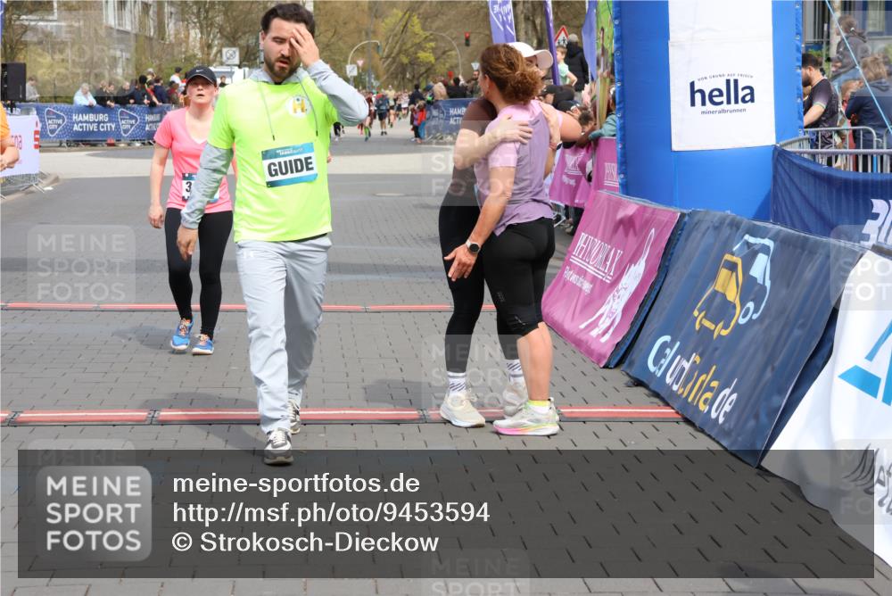 12.04.2026 - 45. Internationalen Wilhelmsburger Insellauf Strokosch-Dieckow http://msf.ph/oto/9453594 12.04.2026 13:06:10 Ziel 5486, 4619, 3316, 4219, 5848 meine-sportfotos.de