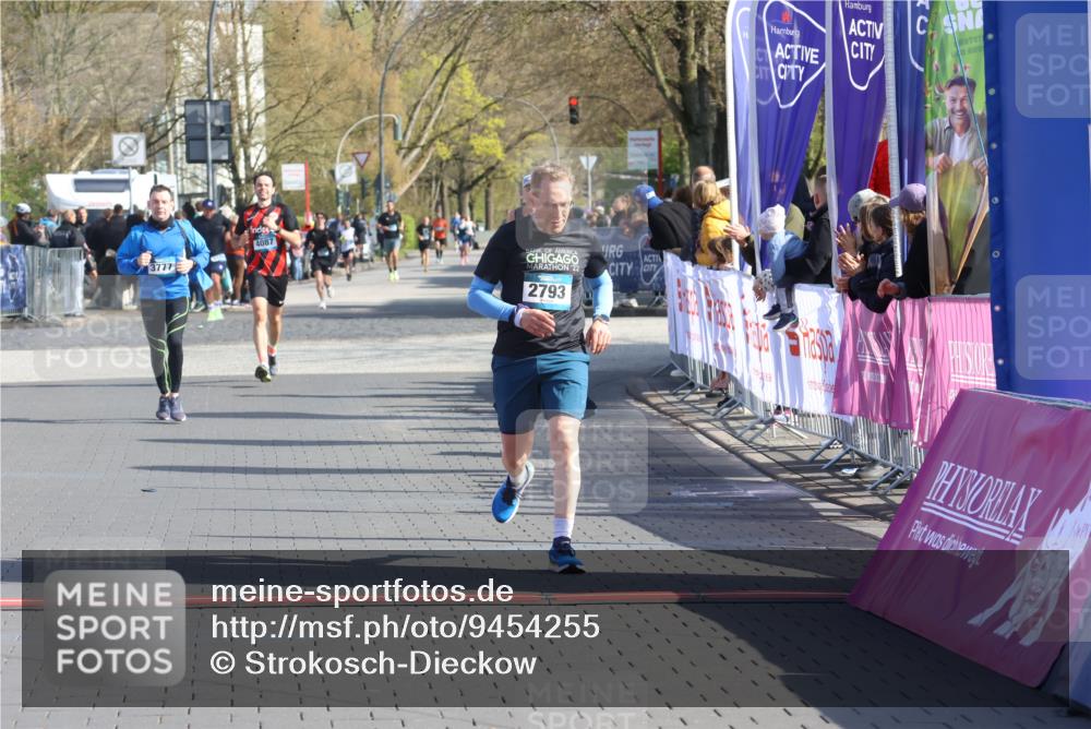 12.04.2026 - 45. Internationalen Wilhelmsburger Insellauf Strokosch-Dieckow http://msf.ph/oto/9454255 12.04.2026 10:29:26 Ziel 3514, 2793 meine-sportfotos.de