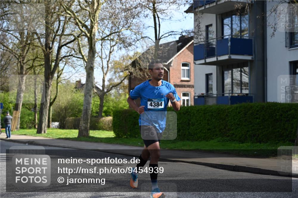 12.04.2026 - 45. Internationalen Wilhelmsburger Insellauf J. Mangold http://msf.ph/oto/9454939 12.04.2026 10:22:56 Ziel 4384, 4291, 2383, 3776, 5812, 4953, 5237, 4381 meine-sportfotos.de