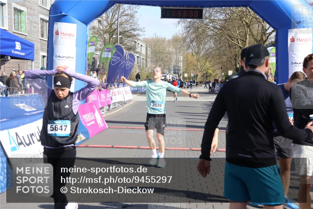 12.04.2026 - 45. Internationalen Wilhelmsburger Insellauf Strokosch-Dieckow http://msf.ph/oto/9455297 12.04.2026 10:43:49 Ziel 2039 meine-sportfotos.de