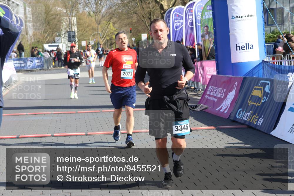12.04.2026 - 45. Internationalen Wilhelmsburger Insellauf Strokosch-Dieckow http://msf.ph/oto/9455521 12.04.2026 10:44:20 Ziel 3345, 2073, 4829 meine-sportfotos.de