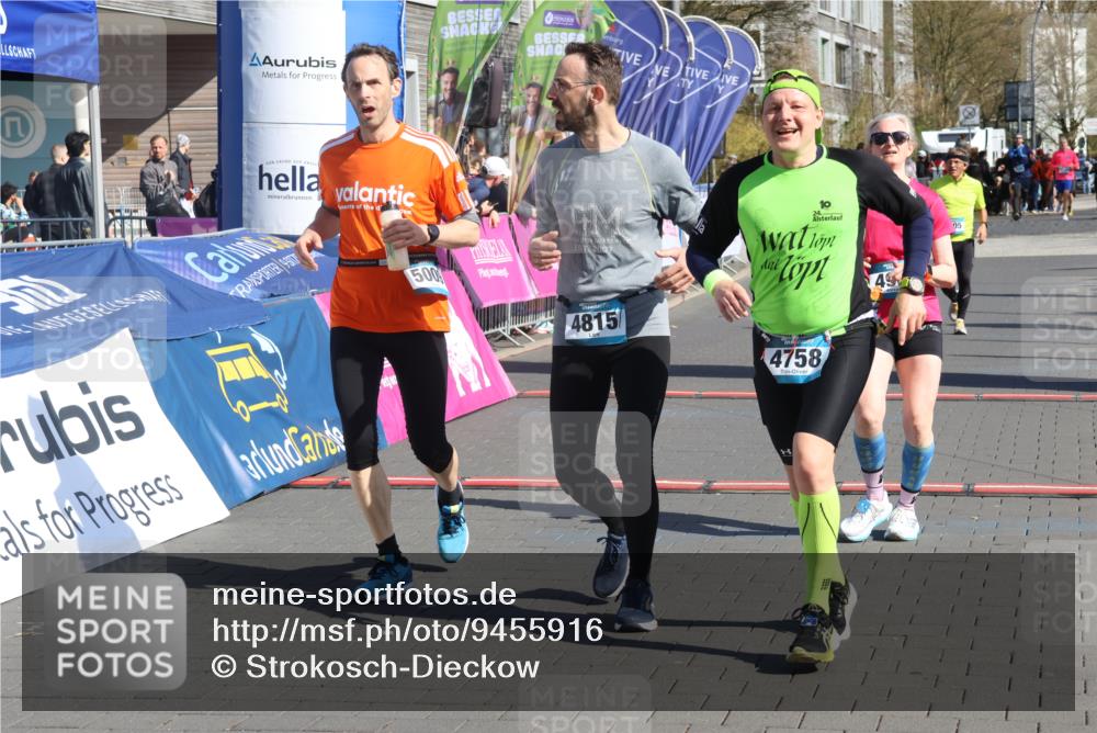 12.04.2026 - 45. Internationalen Wilhelmsburger Insellauf Strokosch-Dieckow http://msf.ph/oto/9455916 12.04.2026 10:45:00 Ziel 4815, 4758, 5009, 4906, 5805 meine-sportfotos.de