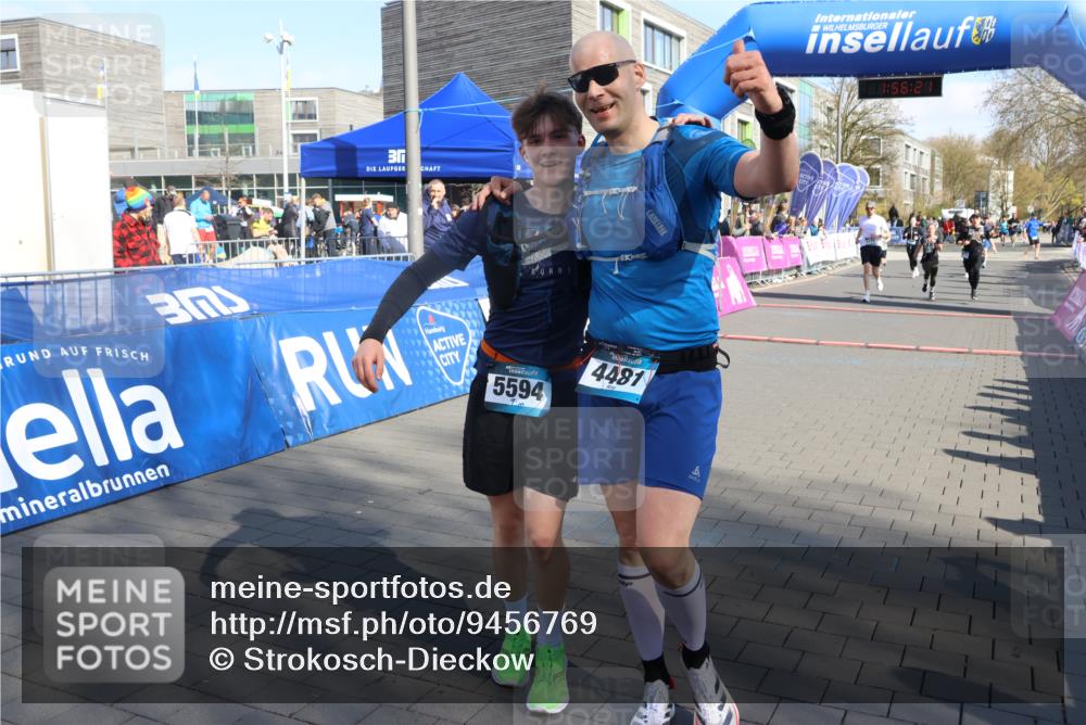 12.04.2026 - 45. Internationalen Wilhelmsburger Insellauf Strokosch-Dieckow http://msf.ph/oto/9456769 12.04.2026 10:46:19 Ziel 5664, 3172, 2691, 3256 meine-sportfotos.de