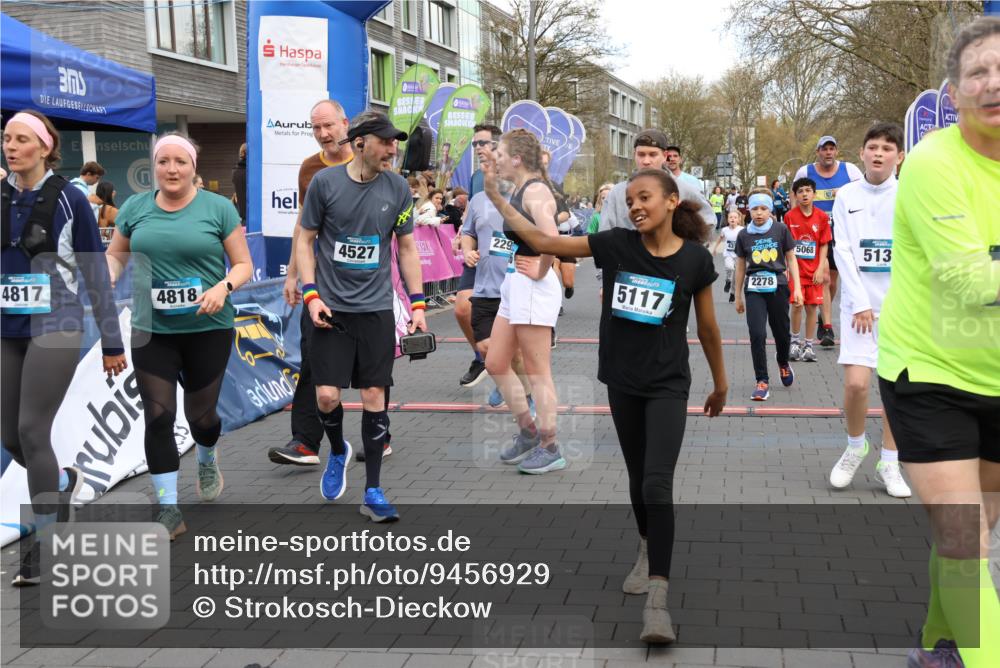 12.04.2026 - 45. Internationalen Wilhelmsburger Insellauf Strokosch-Dieckow http://msf.ph/oto/9456929 12.04.2026 13:02:50 Laufen  meine-sportfotos.de