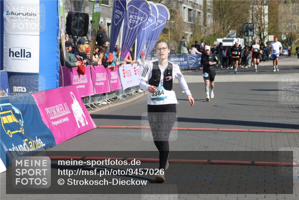 12.04.2026 - 45. Internationalen Wilhelmsburger Insellauf Strokosch-Dieckow http://msf.ph/oto/9457026 12.04.2026 11:03:36 Ziel 3384 meine-sportfotos.de